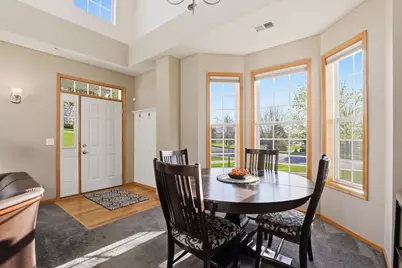 1249 Chateau Avenue #405, Maplewood, MN 55109 - Photo 6