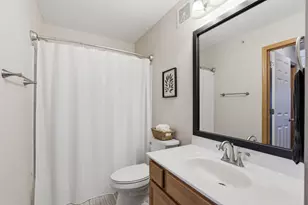 1249 Chateau Ave, Maplewood, MN 55109 - Photo 12