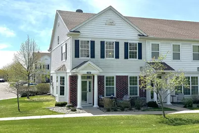 1249 Chateau Avenue #405, Maplewood, MN 55109 - Photo 1