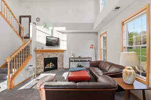 1249 Chateau Ave, Maplewood, MN 55109 - Photo 8