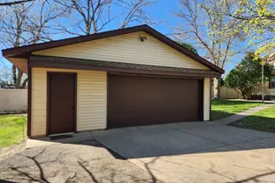 124 4th Street E, Monticello, MN 55362 - Photo 4