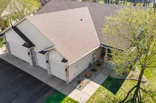 2325 Gresham Ave N, Oakdale, MN 55128 - Photo 20