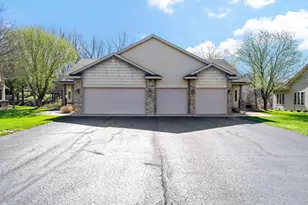 2325 Gresham Ave N, Oakdale, MN 55128 - Photo 8