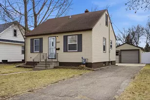 1522 10th Ave S, Fargo,  58103 - Photo 2