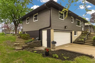 2210 23rd Street NW, Rochester, MN 55901 - Photo 2