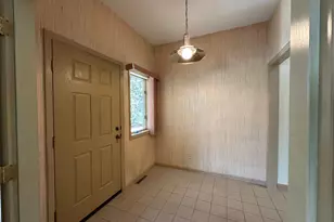 2721 30th Ave S, Fargo,  58103 - Photo 6