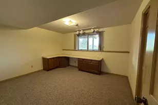2721 30th Ave S, Fargo,  58103 - Photo 38