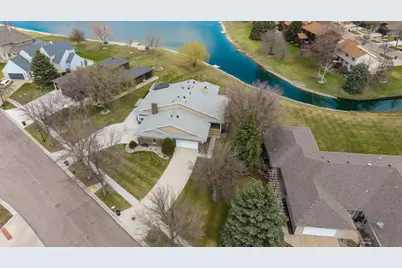 2721 30th Avenue S, Fargo,  58103 - Photo 1