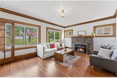 3032 E Minnehaha Parkway, Minneapolis, MN 55406 - Photo 6