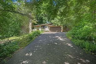 760 Ponderosa Dr, Chanhassen, MN 55317 - Photo 2