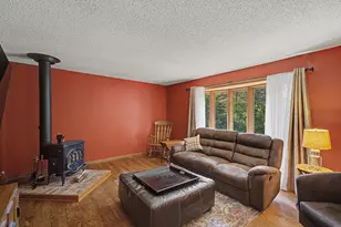 760 Ponderosa Dr, Chanhassen, MN 55317 - Photo 6