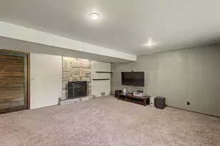 760 Ponderosa Dr, Chanhassen, MN 55317 - Photo 18