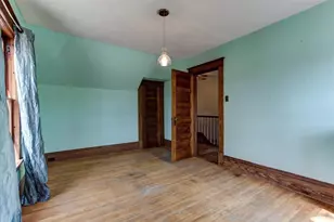 302 E Main St, Durand, WI 54736 - Photo 26