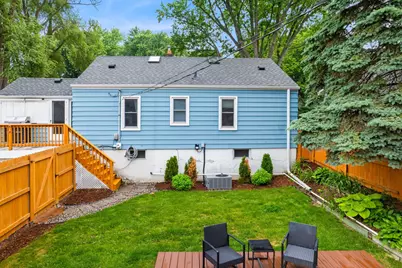 2716 Ewing Avenue N, Robbinsdale, MN 55422 - Photo 8