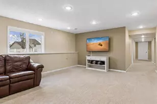 2409 Burl Oak Curve, Hudson, WI 54016 - Photo 26
