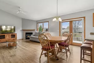 2409 Burl Oak Curve, Hudson, WI 54016 - Photo 8