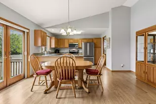 2409 Burl Oak Curve, Hudson, WI 54016 - Photo 10