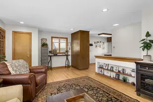 241 9th Ave NW, New Brighton, MN 55112 - Photo 12