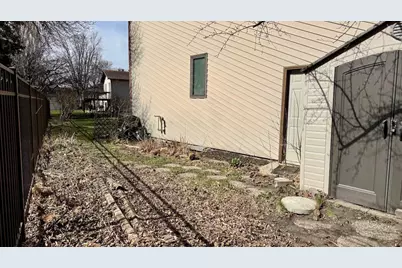 1751 23rd Street S, Fargo,  58103 - Photo 38