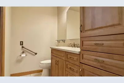 1751 23rd Street S, Fargo,  58103 - Photo 2
