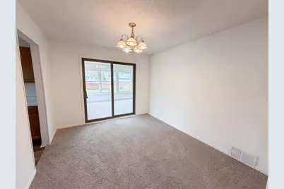 6319 Perry Avenue N, Brooklyn Center, MN 55429 - Photo 6