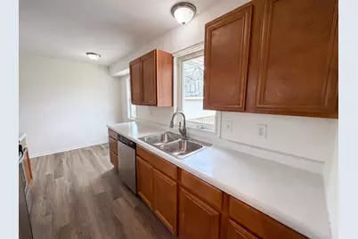 6319 Perry Avenue N, Brooklyn Center, MN 55429 - Photo 16