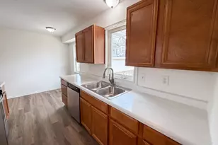 6319 Perry Ave N, Brooklyn Center, MN 55429 - Photo 16