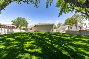 8220 208th St W, Lakeville, MN 55044 - Photo 30