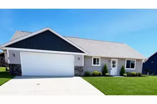 425 4th Ave SE, Saint Joseph, MN 56374 - Photo 1