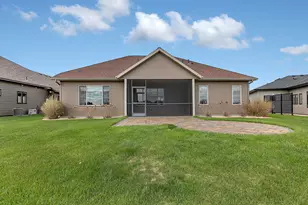 1902 River Links Dr, Cold Spring, MN 56320 - Photo 8