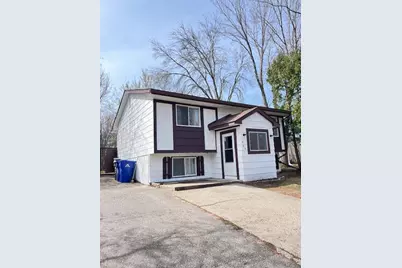 760 Larpenteur Avenue E, Saint Paul, MN 55117 - Photo 1