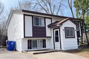 760 Larpenteur Ave E, Saint Paul, MN 55117 - Photo 1