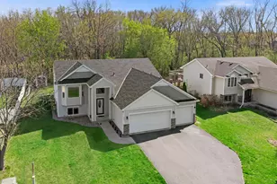 612 6th St N, Montrose, MN 55363 - Photo 2