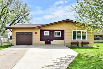 460 Junction Street, Winona, MN 55987 - Photo 1