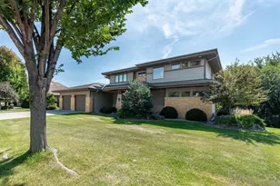 117 Sienna Cir, Mankato, MN 56001 - Photo 2