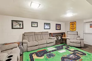 4312 W 109th St, Bloomington, MN 55437 - Photo 24