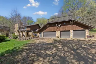 38630 US Hwy 169, Saint Peter, MN 56082 - Photo 1