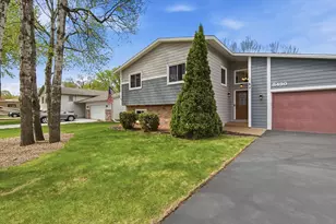 8490 Knollwood Dr, Mounds View, MN 55112 - Photo 40