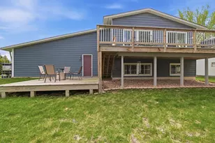 8490 Knollwood Dr, Mounds View, MN 55112 - Photo 34