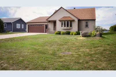 1532 S Shore Drive, Worthington, MN 56187 - Photo 1