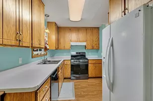 256 Birch Dr, Foley, MN 56329 - Photo 2