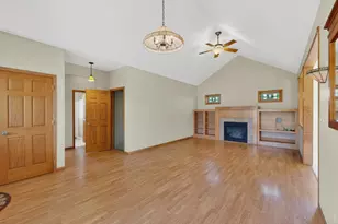 31770 Lakeview Dr, Lake City, MN 55041 - Photo 12