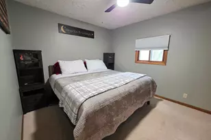 20606 Hilltop Ln, Belle Plaine, MN 56011 - Photo 18