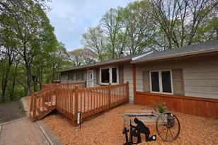20606 Hilltop Ln, Belle Plaine, MN 56011 - Photo 4