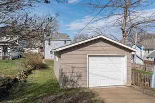 315 Center St, Mankato, MN 56001 - Photo 28