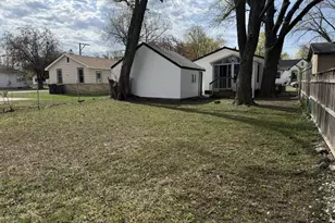 532 McKinley Ave, North Mankato, MN 56003 - Photo 26