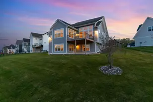 6561 Timber Arch Dr, Chaska, MN 55318 - Photo 54