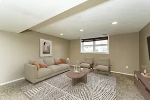 720 Zumbro Dr NW, Rochester, MN 55901 - Photo 22