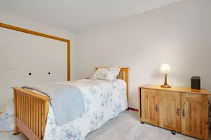 1827 County Rd E E, White Bear Lake, MN 55110 - Photo 16