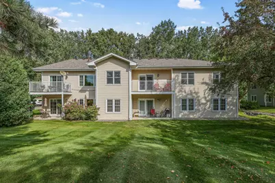 1827 County Rd. E E #18, White Bear Lake, MN 55110 - Photo 20